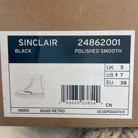 Dr. Martens Sinclair Polished Smooth Quad Retro Black Boots - Picture 3 of 7